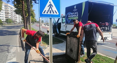 BÜYÜKŞEHİRDEN ALTYAPIDA TEMİZLİK SEFERBERLİĞİ 