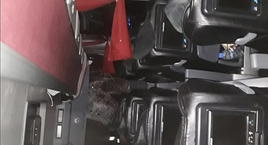 Yolcu otobüsünün devrilmesi sonucu 13 kişi yaralandı