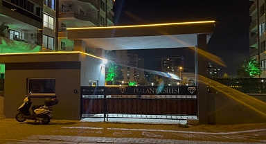 Bir kişi boşanma aşamasındaki karısını boğarak öldürdü