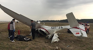Eğitim uçağının düşmesi sonucu iki pilot öldü 
