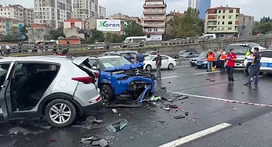 İstanbul'da TEM Otoyolu'nda meydana gelen zincirleme kazada 1 kişi öldü