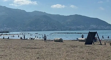 ORDU'DA DENİZE GİREN ÇOCUK KAYBOLDU!