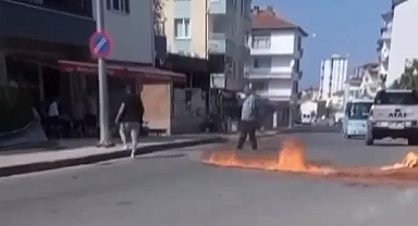 ORDU'DA FINDIK ÜRETİCİSİ 2 ÇUVAL FINDIĞI YOLA DÖKÜP YAKTI