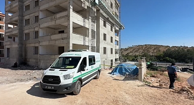 Üzerine vinç düşen işçi hayatını kaybetti