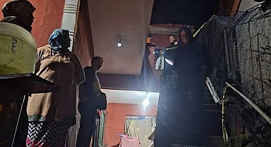 Karı koca evlerinde ölü bulundu