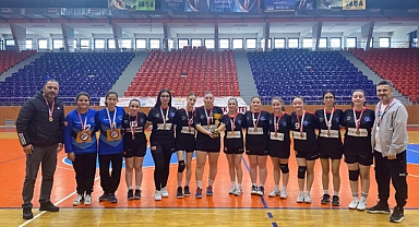 Ordu'da 2024-2025 Okul Sporları Hentbol Gençler A Kızlar İl Birinciliği Tamamlandı