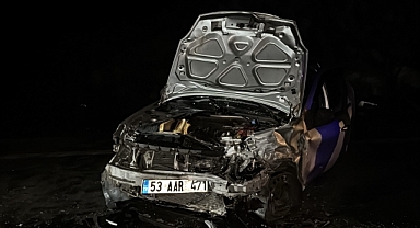 Zincirleme trafik kazasında 2 kişi öldü, 8 kişi yaralandı