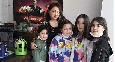 Altınordu Muhtarı Elvan Alan'dan 20 Öğrenciye Destek