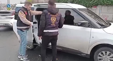 Boşanma aşamasındaki eşini öldüren, oğlunu da yaralayan şüpheli yakalandı
