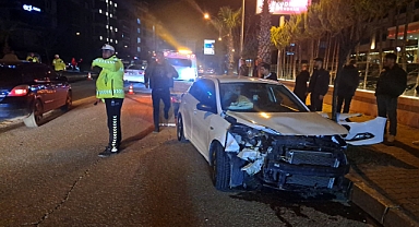 Ordu'da 2 otomobilin çarpıştığı kazada 3 kişi yaralandı