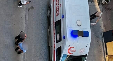 Ordu'da Kaldırımdan Geçen Kadının Üzerine Sıva Düştü