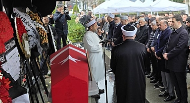Kalp Krizi Sonucu Hayatını Kaybeden Uzman Çavuş Murat Ayvaz Giresun’da Defnedildi