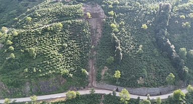 Ordu'da heyelan nedeniyle kapanan yol ulaşıma açıldı